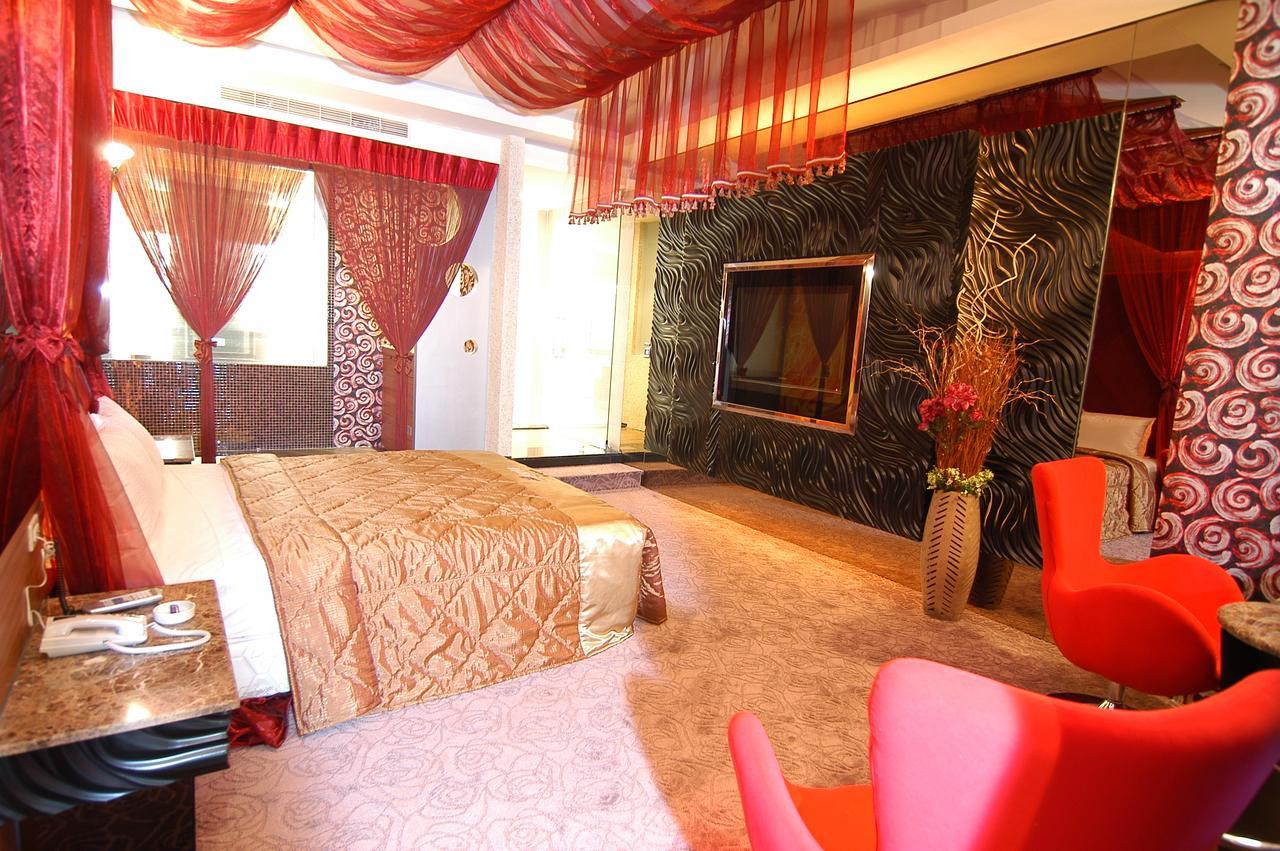 Romantic Code Art Motel Shanhua Exterior photo