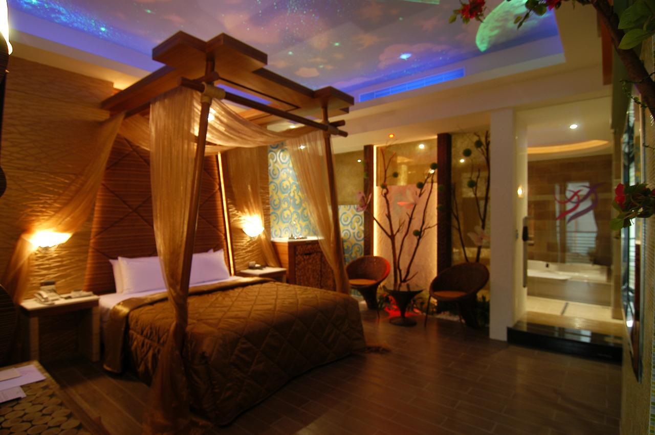 Romantic Code Art Motel Shanhua Exterior photo